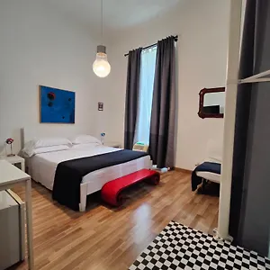 Center 4*, Roma Italia